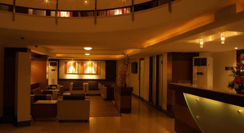 Kapila Business Hotel Pune Exteriör bild