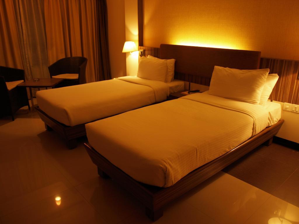 Kapila Business Hotel Pune Rum bild