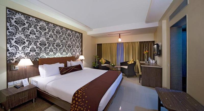 Kapila Business Hotel Pune Exteriör bild